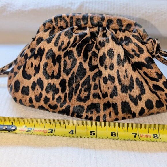 Small Leopard /Animal print Evening/ Cocktail purse - Picture 1 of 3